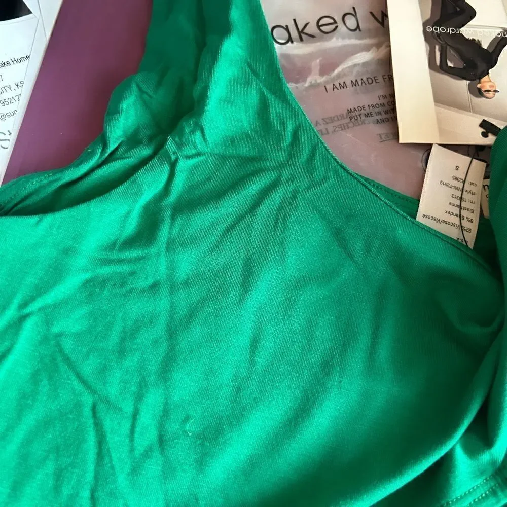 Naked Wardrobe crop - Picture 2 of 5